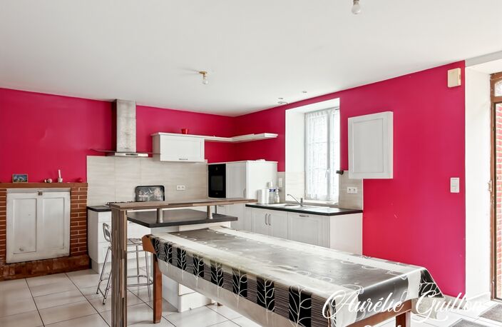 Longère en pierre 71 m², 2 chambres, plain-pied, terrain et dépendances – Monteneuf — photo 4