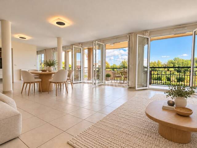 Appartement à vendre 5 pièces DIVONNE LES BAINS (01) — photo du bien