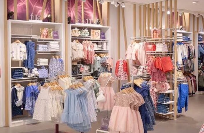 CHALLANS – REPRENEZ UNE ENSEIGNE INCONTOURNABLE DE LA MODE ENFANT ! — photo 2