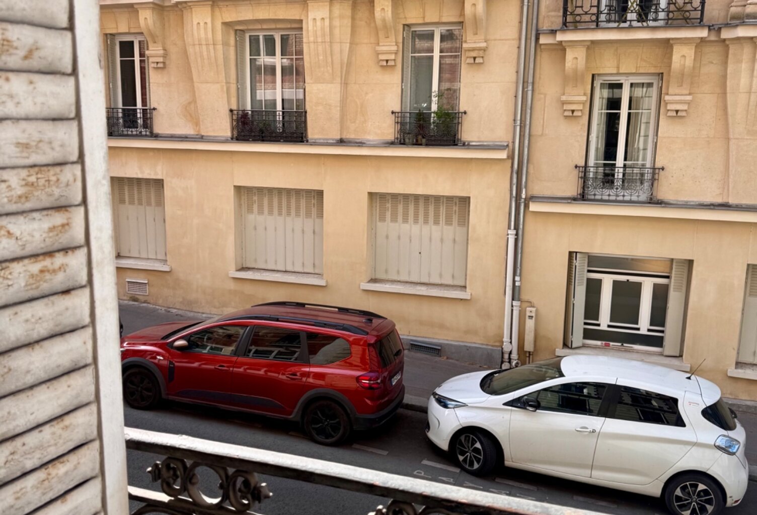 PARIS 12ᵉ – DAUMESNIL,  2 PIÈCES À RÉNOVER — photo 1