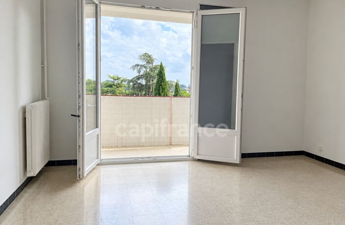 APPARTEMENT T1 MONTPELLIER (34) 36m²-BALCON SANS VIS A VIS- AVEC VUE - CALME - PROCHE CENTRE - ASCENSEUR - PARKING - CAVE — photo 2