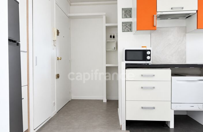 APPARTEMENT T1 MONTPELLIER (34) 36m²-BALCON SANS VIS A VIS- AVEC VUE - CALME - PROCHE CENTRE - ASCENSEUR - PARKING - CAVE — photo 5
