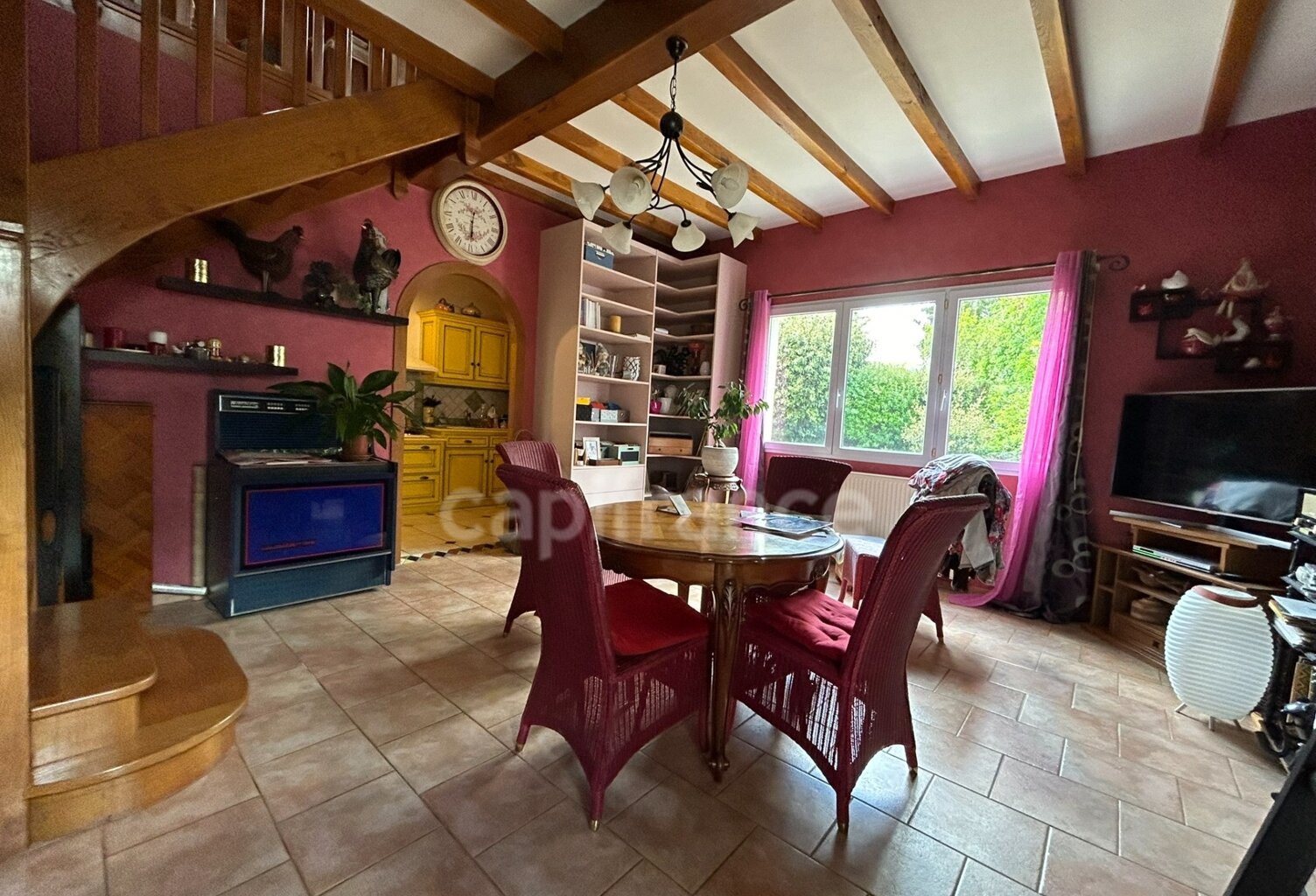 Dpt Dordogne (24), à vendre COULAURES maison P11 de 390 m² - Terrain de 4 828,00 m² - Plain pied — photo 1