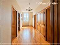 Maison en pierre de 200 m² avec 3 065 m² de terrain à Lavardens — photo 2