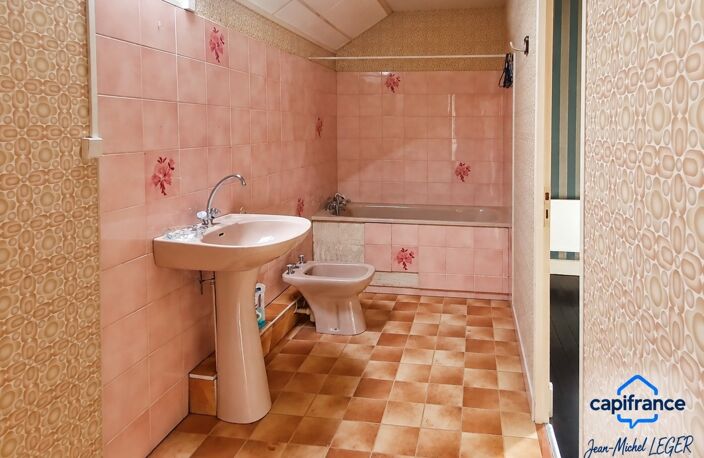 🏡 SAINT-VALLIER – 109 M², 3 CHAMBRES, GARAGE ET DÉPENDANCE : SEULEMENT 76 300 € ! — photo 5