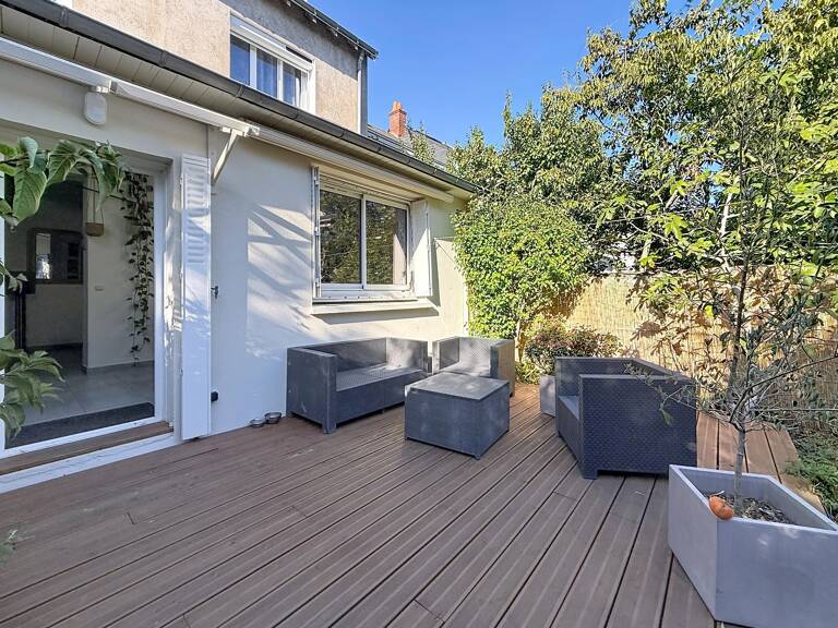 TOURS – QUARTIER FEBVOTTE | MAISON FAMILIALE DE 155 M² – 5 CHAMBRES – JARDIN SANS VIS-À-VIS – AUCUN TRAVAUX — photo 1