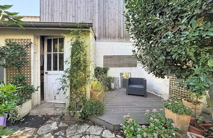 TOURS – QUARTIER FEBVOTTE | MAISON FAMILIALE DE 155 M² – 5 CHAMBRES – JARDIN SANS VIS-À-VIS – AUCUN TRAVAUX — photo 5