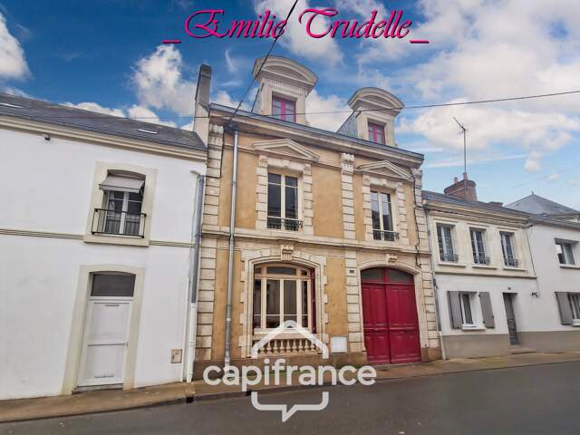 Maison à vendre 5 pièces  (72) 125 m² -3/5 chambres – jardin clos 300 m² – dépendances – Saint-Calais — photo du bien