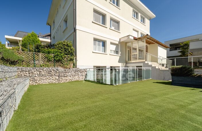 Appartement à vendre 4 pièces DIVONNE LES BAINS (01) - 92m2 - terrasses (76m2), parking, box fermé — photo 2