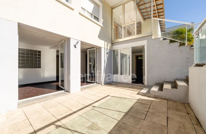 Appartement à vendre 4 pièces DIVONNE LES BAINS (01) - 92m2 - terrasses (76m2), parking, box fermé — photo 3