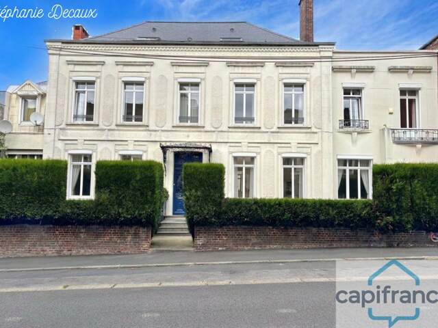 FOURMIES CENTRE – MAISON BOURGEOISE 310 m² – JARDIN – GARAGE – CHARME DE L'ANCIEN – ACTIVITÉ PROFESSIONNELLE POSSIBLE — photo du bien
