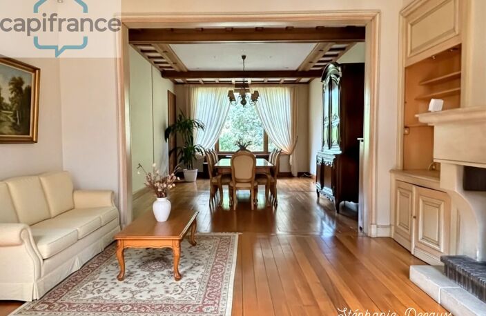 FOURMIES CENTRE – MAISON BOURGEOISE 310 m² – JARDIN – GARAGE – CHARME DE L'ANCIEN – ACTIVITÉ PROFESSIONNELLE POSSIBLE — photo 3