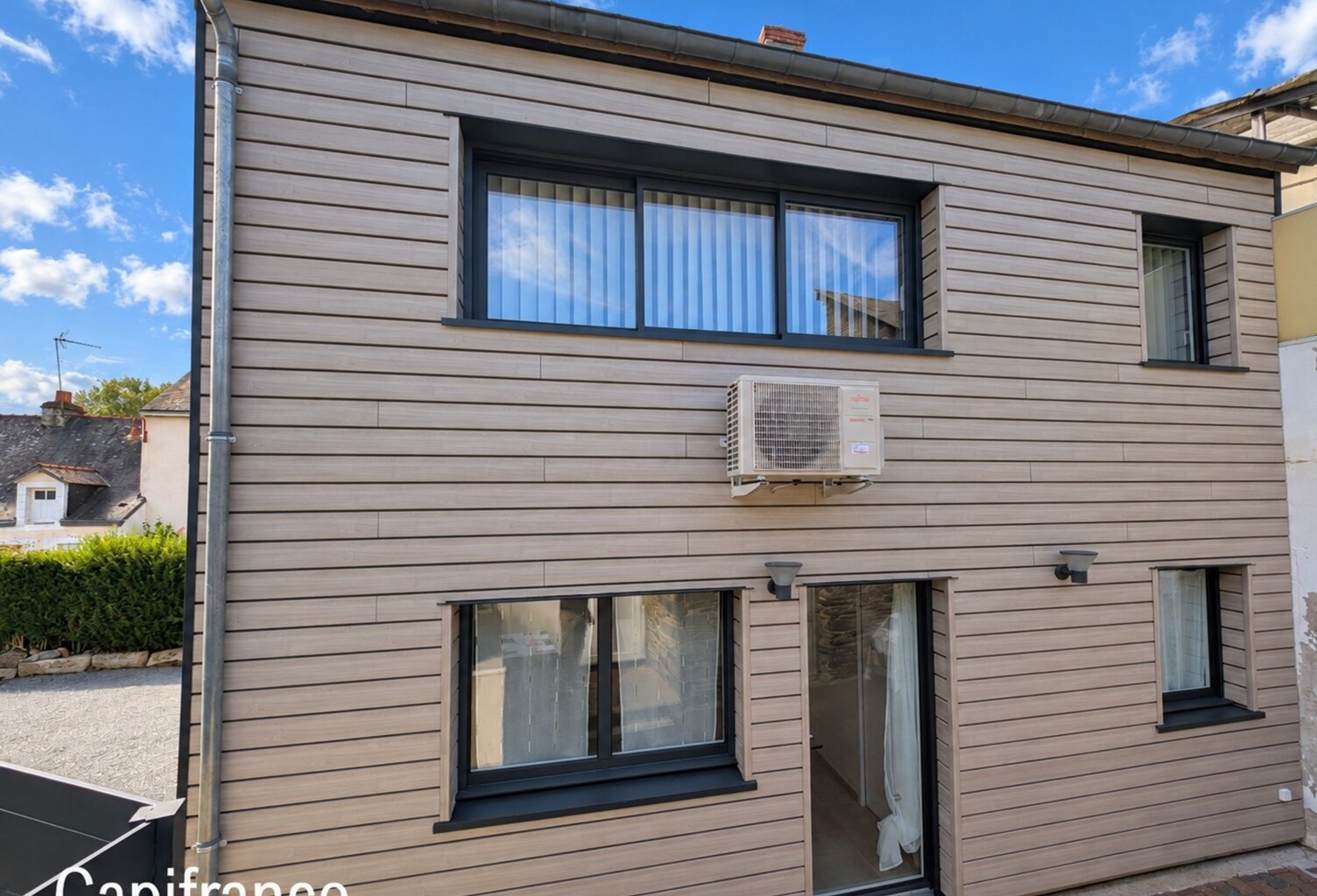 Maison à vendre - CARENTOIR (56) - charme - habitation - investisseur - locatif — photo 1