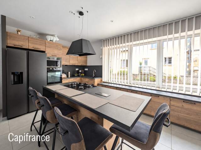 Maison à vendre - CARENTOIR (56) - charme - habitation - investisseur - locatif — photo du bien