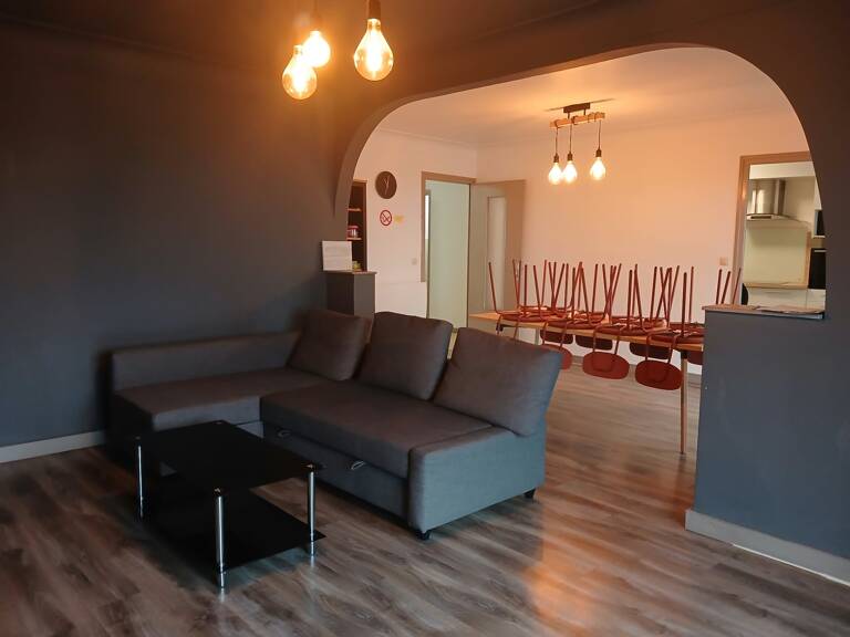 IMMEUBLE DE CARACTÈRE À FORT POTENTIEL D’INVESTISSEMENT chargé d'histoire– CENTRE-VILLE DE THIERS (63300) — photo 1