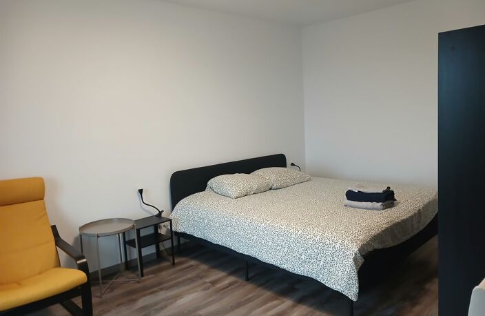 IMMEUBLE DE CARACTÈRE À FORT POTENTIEL D’INVESTISSEMENT chargé d'histoire– CENTRE-VILLE DE THIERS (63300) — photo 5