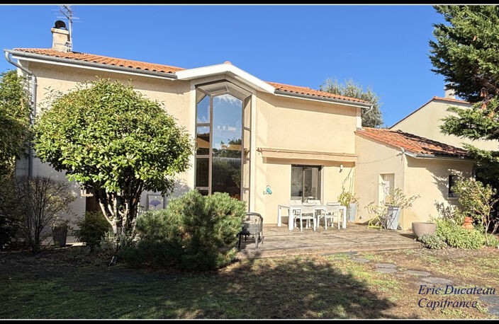 Maison à vendre 5 pièces, calme, piscine — photo 2