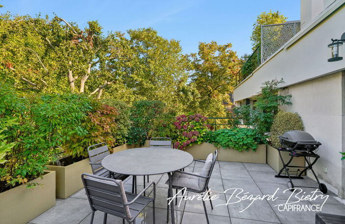 Duplex en dernier étage avec terrasse plein ciel de 143 m² — photo 5