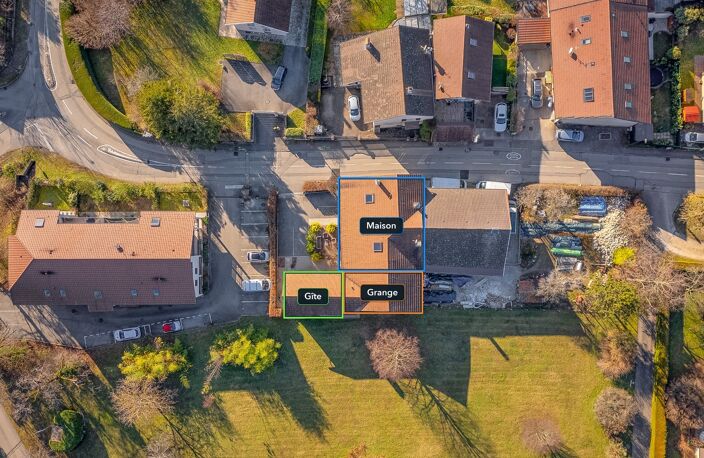 A VENDRE - Propriété rénovée avec maison, gîte et grange - PREVESSIN MOENS — photo 2