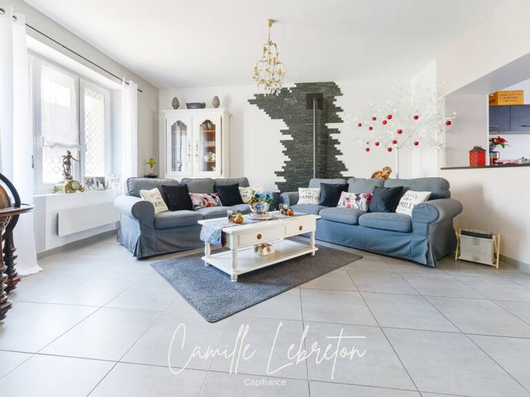 Maison à vendre 7 pièces LA REGRIPPIERE (44) — photo 1
