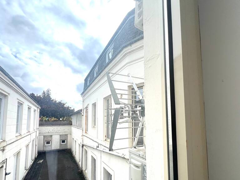 Appartement à vendre 12 pièces CHARLEVILLE MEZIERES (08) — photo 1