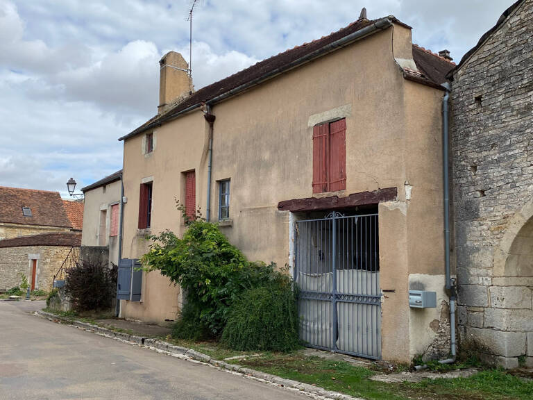 Charmante maison au cœur d’un village touristique NOYERS (89) 2 chambres- Dépendances- Jardin — photo 1