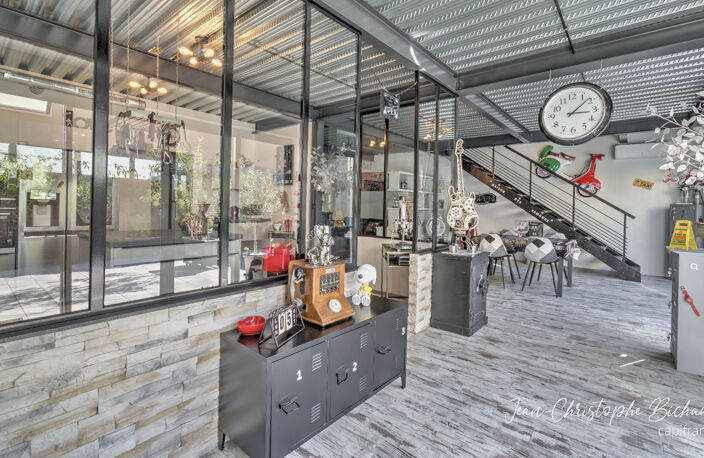 OULLINS – LOFT 184 M² – 3 SUITES & TERRASSE secteur de la Bussière, à proximité du centre-ville — photo 4