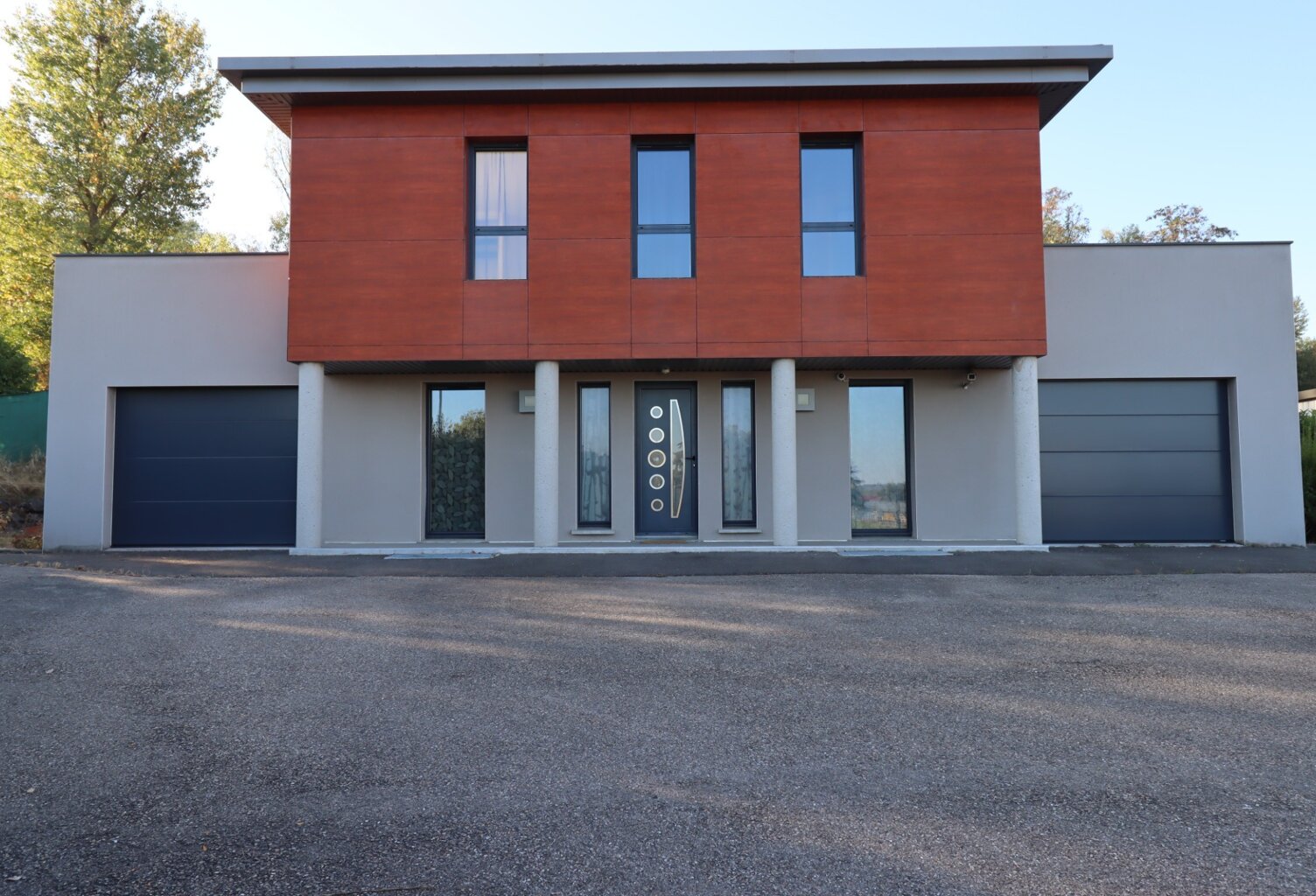 Maison à vendre 7 pièces 196 M2 — photo 1