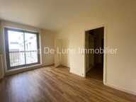 Appartement T2 - 4ème étage avec acsenceur - Cave et parking — photo 3