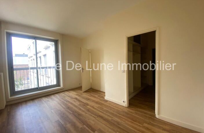 Appartement T2 - 4ème étage avec acsenceur - Cave et parking — photo 4