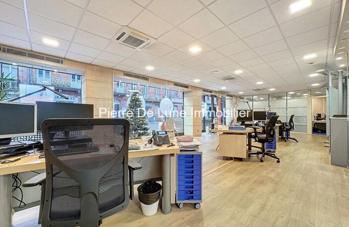 TOULOUSE MATABIAU – 467 M² RDC, 4 ACCÈS, 7 PARKINGS, RÉSERVE — photo 4