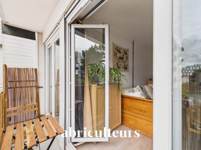 Proche Carré des Arts  et Tram à St Herblain, Beau T3 rénové avec balcon — photo du bien
