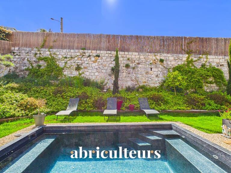 Superbe maison familiale contemporaine 3 chambres  DPE A avec mini piscine éco, jardin, terrasse  au centre de Saint-Laurent-du-Var — photo 1