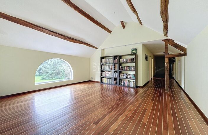 À quelques kilomètres de La Ferté-Gaucher – Maison familiale de 250 m² — photo 5