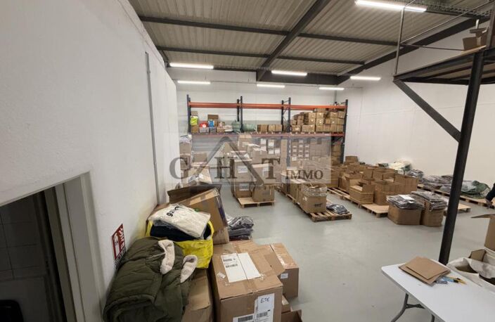 LOCAL D'ACTIVITÉ A VENDRE DE 231M2 — photo 4