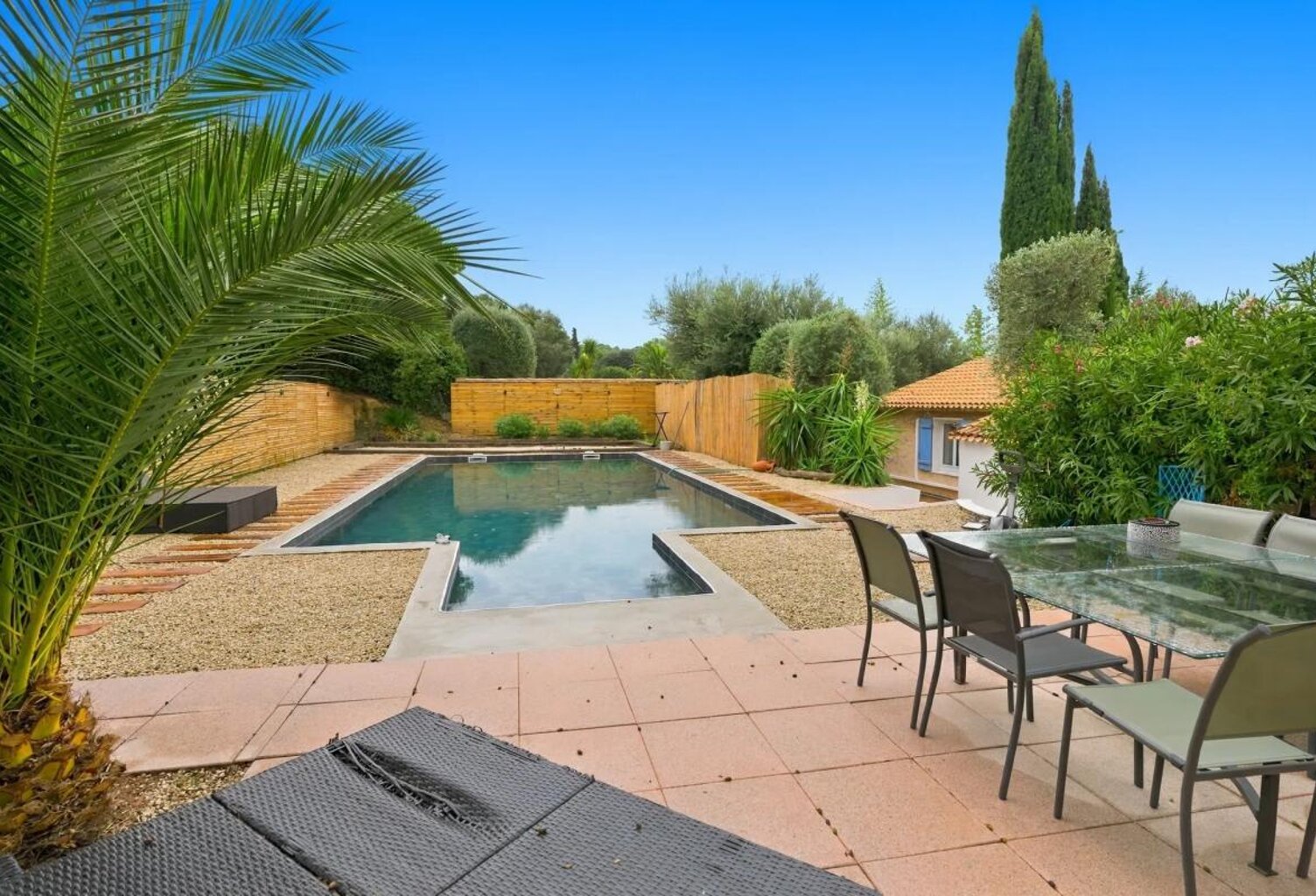 Maison de 6 pièces de 160 m² à Sanary-sur-Mer — photo 1