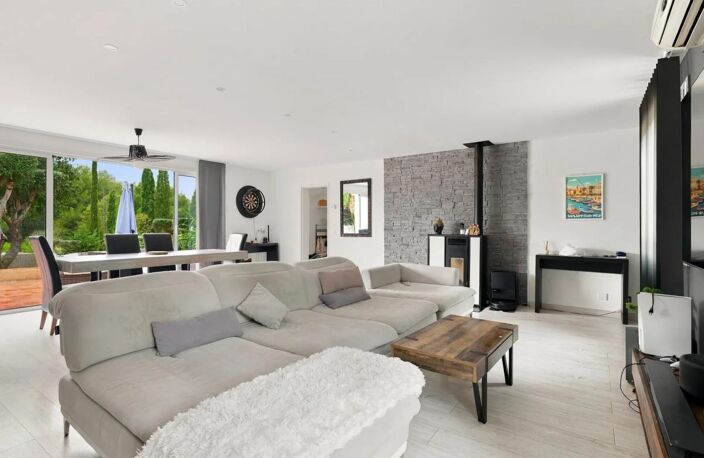 Maison de 6 pièces de 160 m² à Sanary-sur-Mer — photo 2
