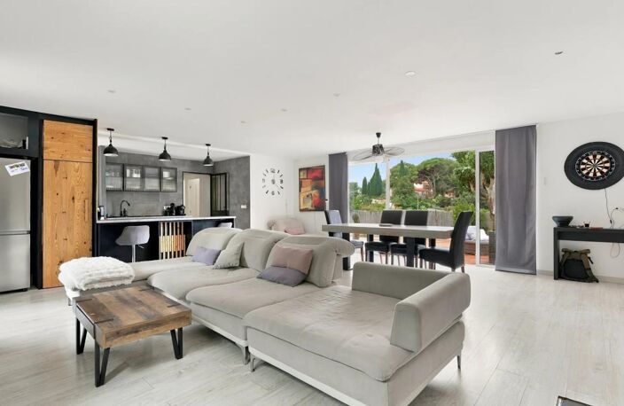 Maison de 6 pièces de 160 m² à Sanary-sur-Mer — photo 3
