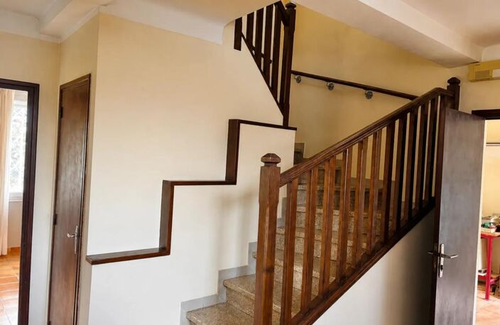 Maison de 4 pièces de 95 m² à Carcassonne — photo 2