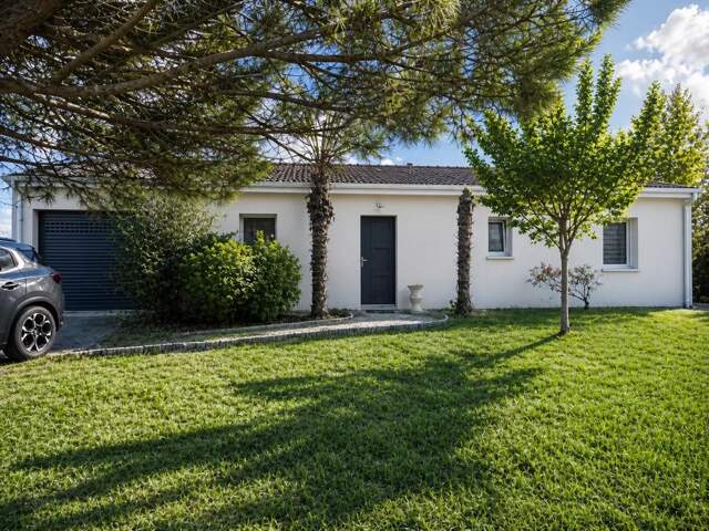 Maison de 5 pièces de 110 m² à Val-de-Livenne — photo du bien