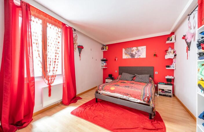 83300 DRAGUIGNAN - CENTRE VILLE - 5 PIÈCES - 4 CHAMBRES - 150.0 M² - MAISON DE CARACTÈRE — photo 5