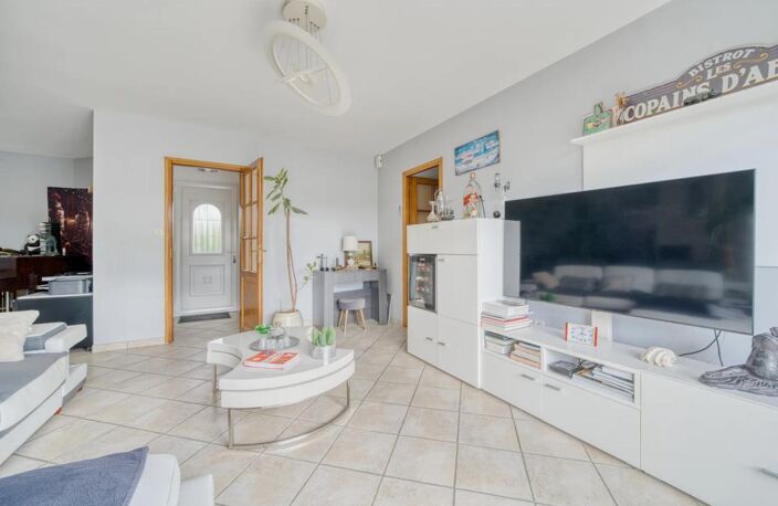 Maison de 6 pièces de 160 m² à Sainte-Gemme — photo 4
