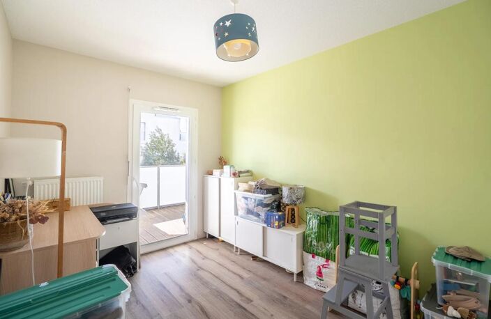 Appartement 4 pièces de 80 m² à Cenon — photo 5