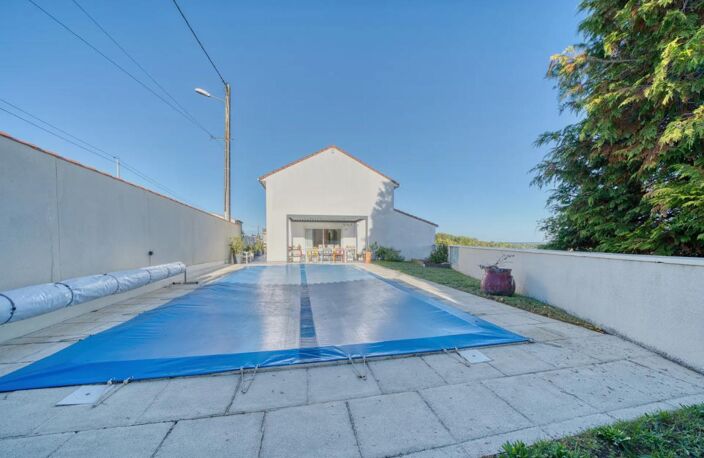 Maison de 5 pièces de 154 m² à Val-de-Cognac — photo 2