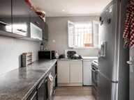 Appartement T3 de 57 m² situé à Toulon — photo 2