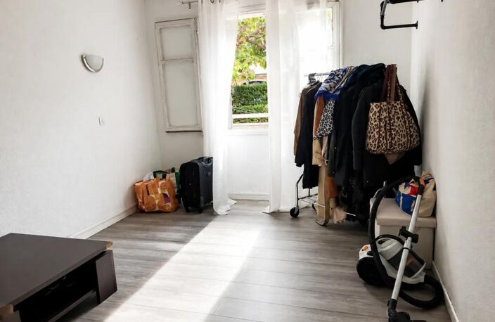 Appartement T3 de 57 m² situé à Toulon — photo 4