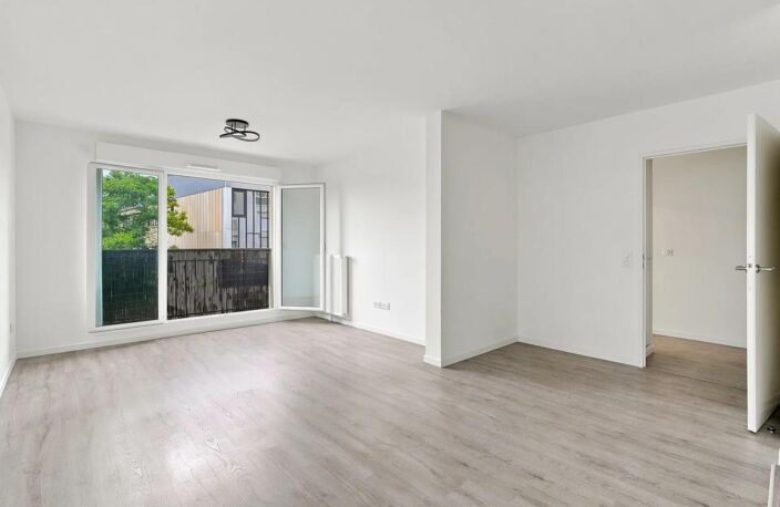 DRANCY - Appartement de type T4 de 75m² - de 2025 — photo 3