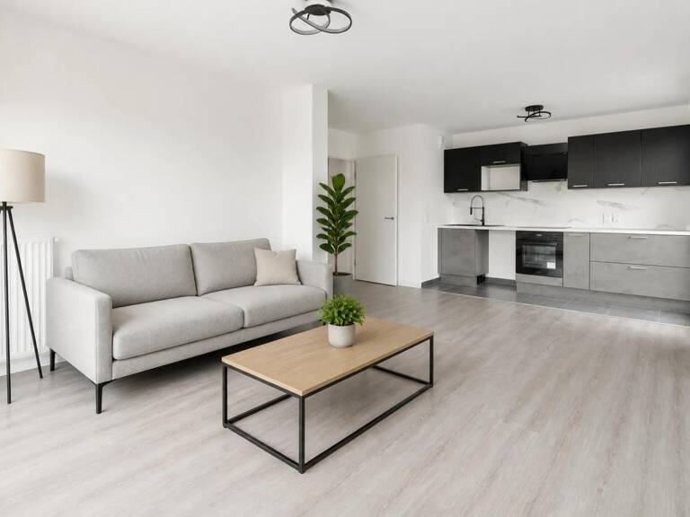 DRANCY - Appartement de type T4 de 75m² - de 2025 — photo 1