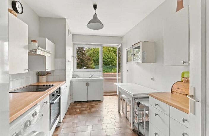 Appartement de 6 pièces de 142 m² à Lyon — photo 3