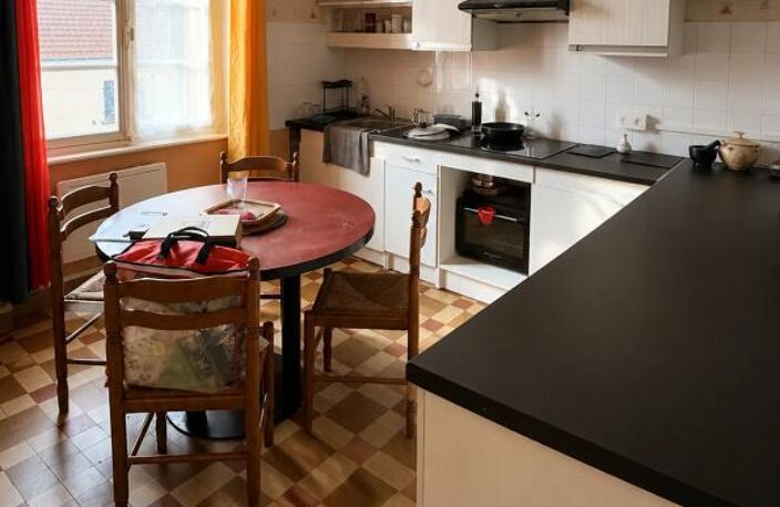 Maison de 6 pièces de 119 m² à Montluçon — photo 4